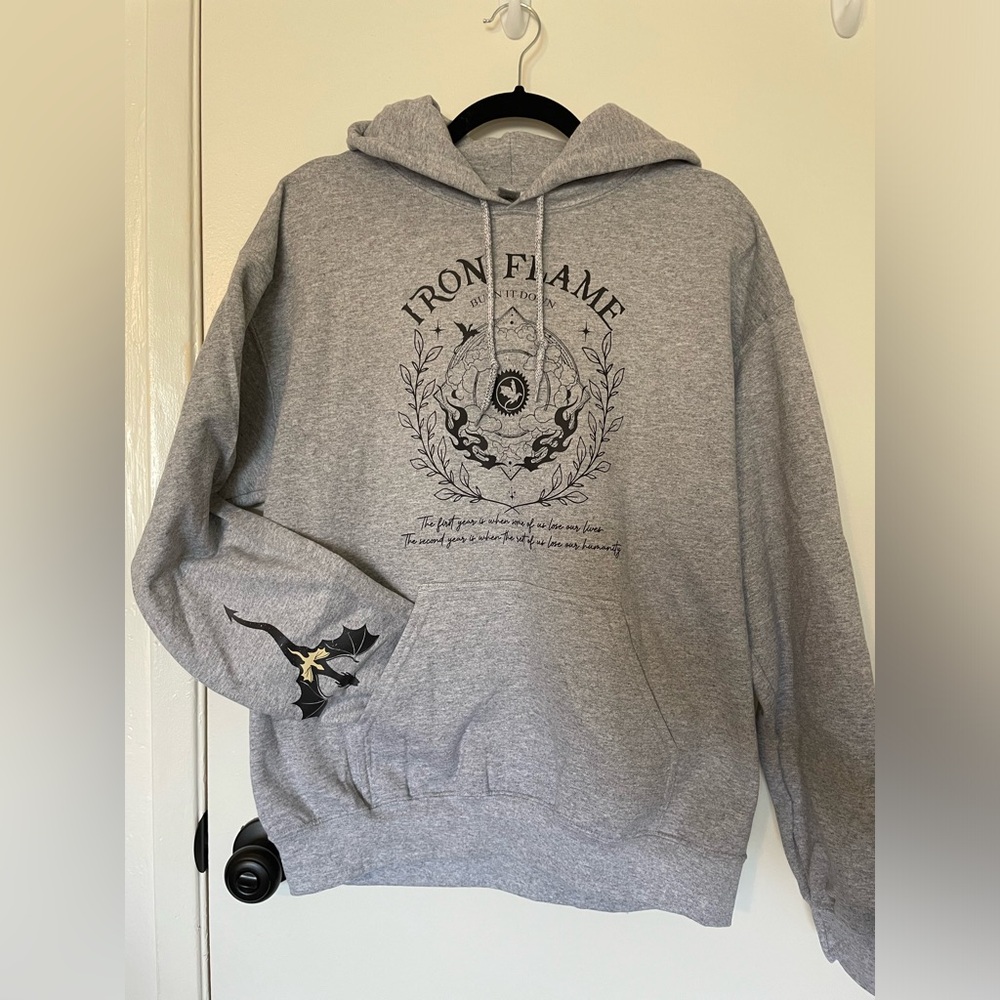 Medium Gray Fourth Wing/Iron Flame Sweatshirt Hoodie New Without Tags
